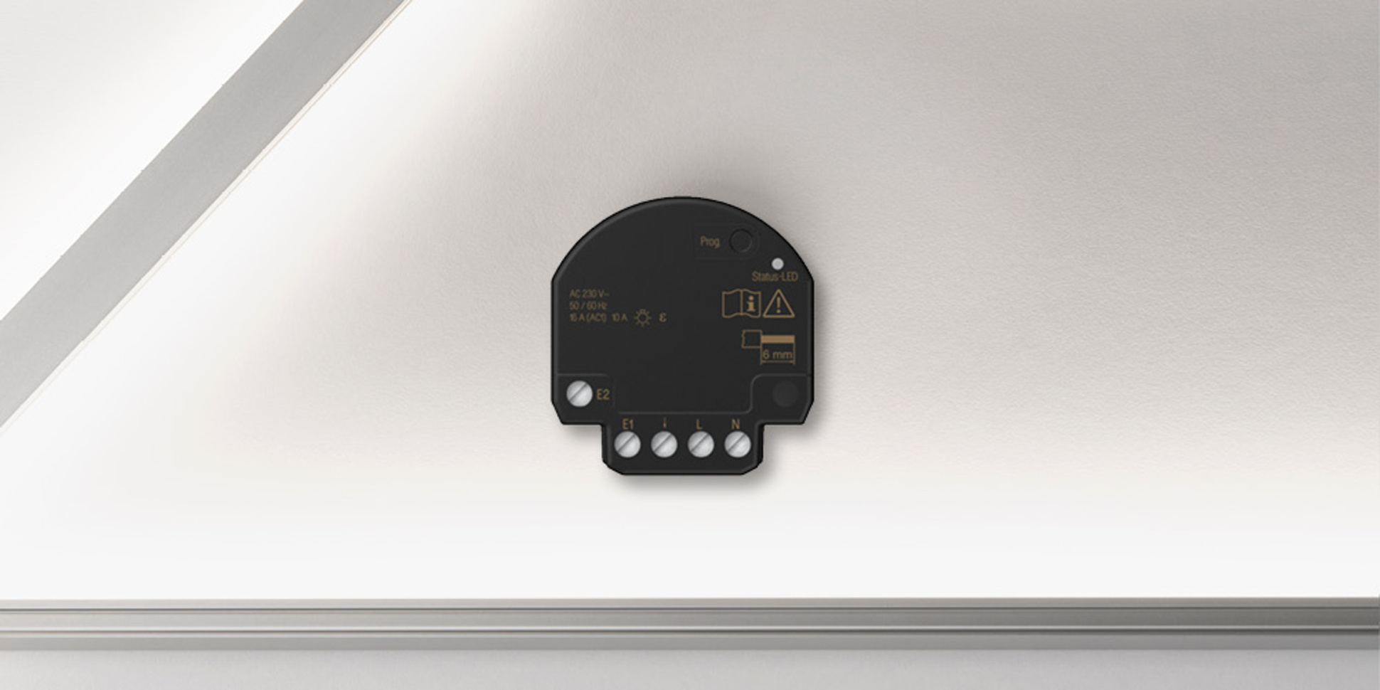 JUNG HOME Jalousieaktor Mini bei SBTec smart buildings GmbH in Bruchköbel
