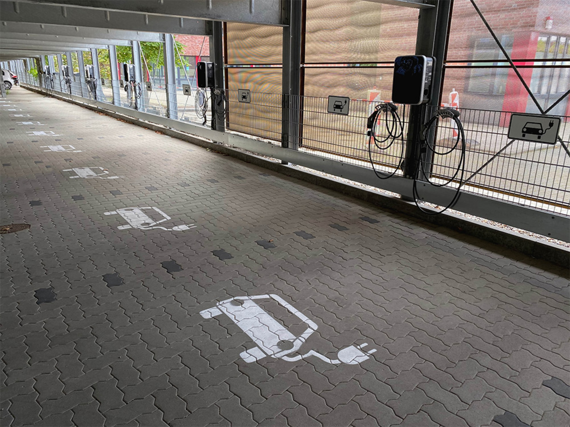 Lastmanagement bei SBTec smart buildings GmbH in Bruchköbel