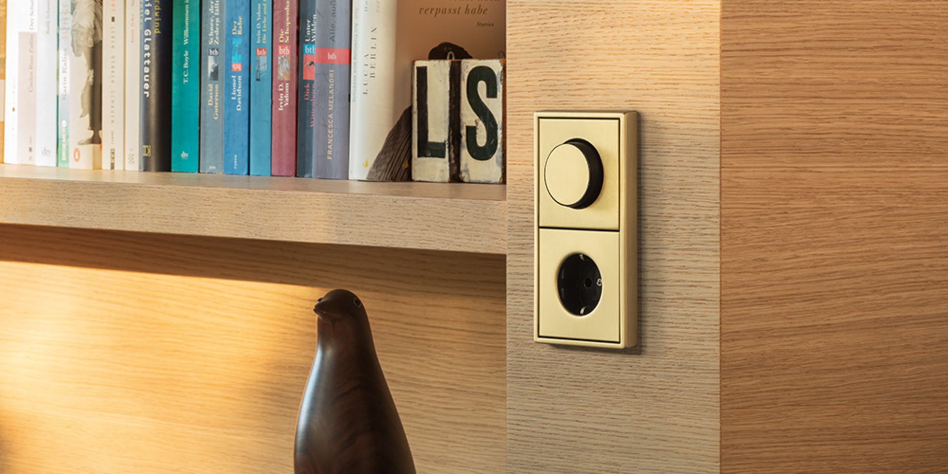 Drehdimmer-Abdeckungen bei SBTec smart buildings GmbH in Bruchköbel